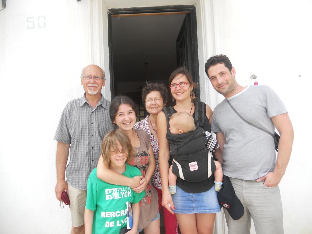 Nitsa Guest House กอริ ภายนอก รูปภาพ